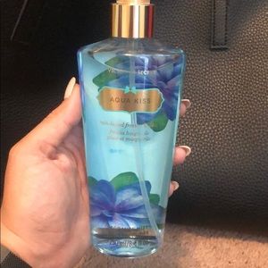Victoria’s Secret Aqua Kiss Mist